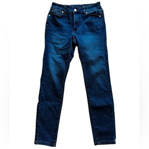 Tahari Jeans
